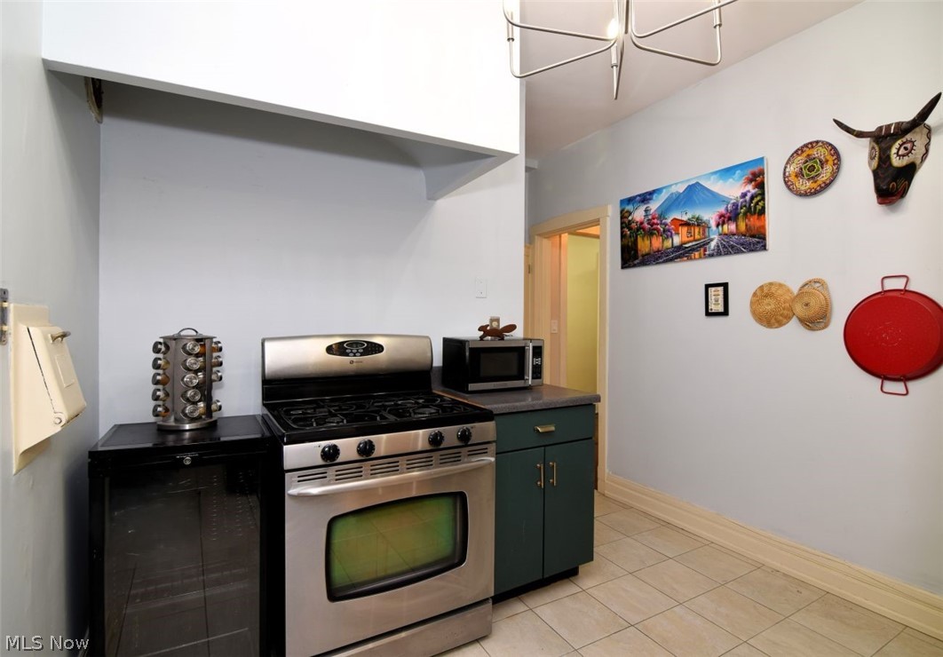 13805 Shaker Boulevard Cleveland OH 44120