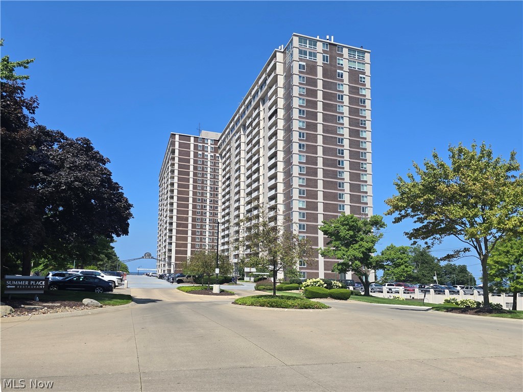 12900 Lake Avenue Lakewood OH 44107