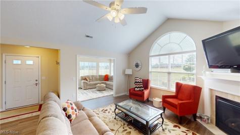 1934 Woods Drive Streetsboro OH 44241