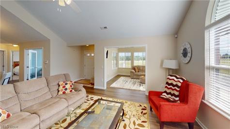 1934 Woods Drive Streetsboro OH 44241