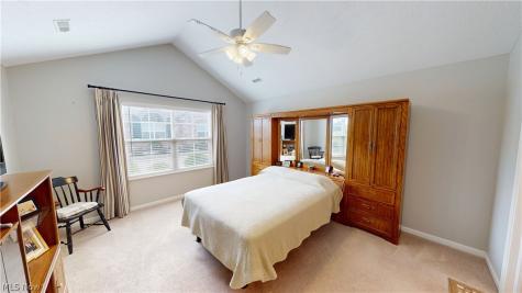 1934 Woods Drive Streetsboro OH 44241