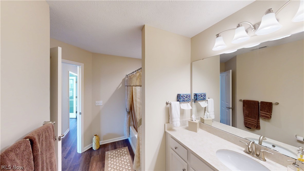 1934 Woods Drive Streetsboro OH 44241