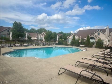 1934 Woods Drive Streetsboro OH 44241