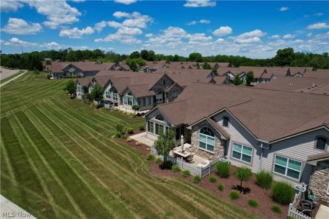 1934 Woods Drive Streetsboro OH 44241