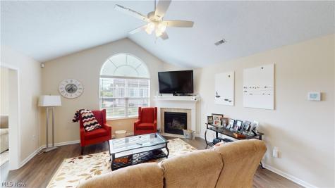 1934 Woods Drive Streetsboro OH 44241