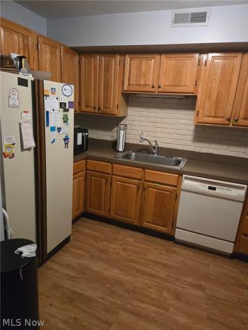 4705 Mayfield Road South Euclid OH 44121