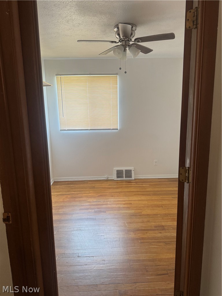 4726 Walford Road Warrensville Heights OH 44128
