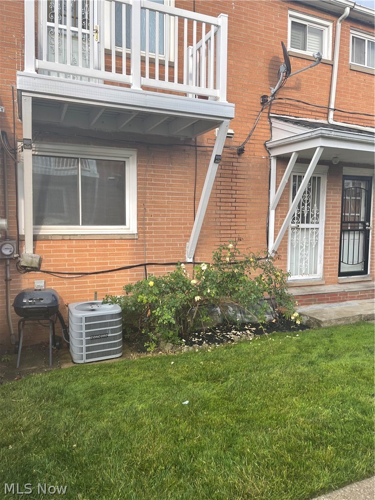 4726 Walford Road Warrensville Heights OH 44128