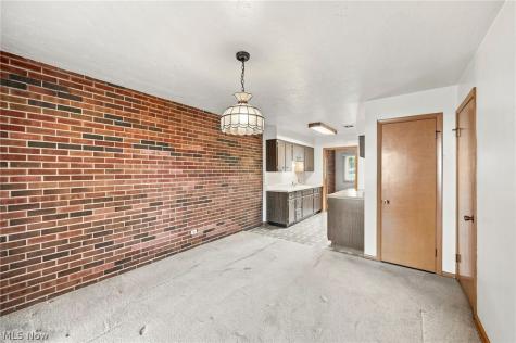 25600 Country Club Boulevard North Olmsted OH 44070