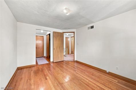 25600 Country Club Boulevard North Olmsted OH 44070