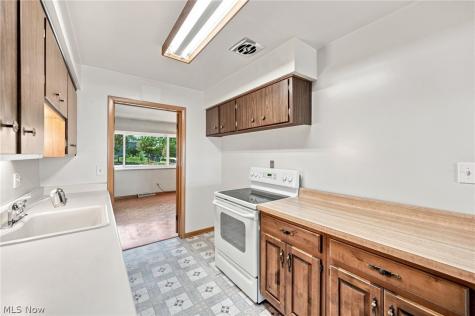 25600 Country Club Boulevard North Olmsted OH 44070