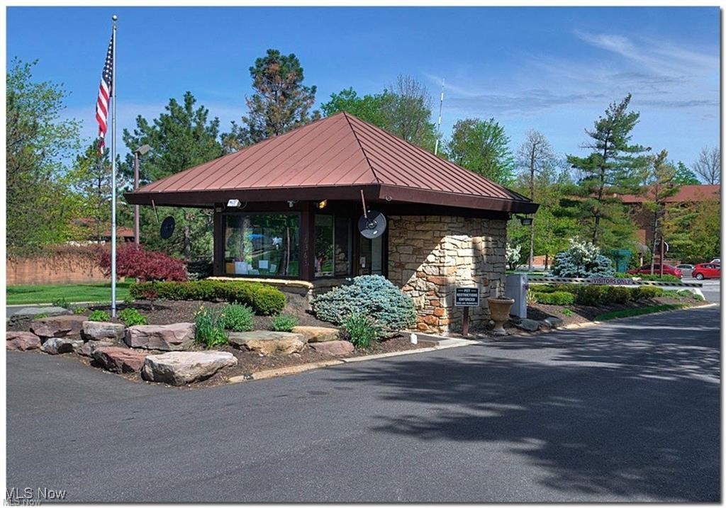 160 Fox Hollow Drive Mayfield Heights OH 44124