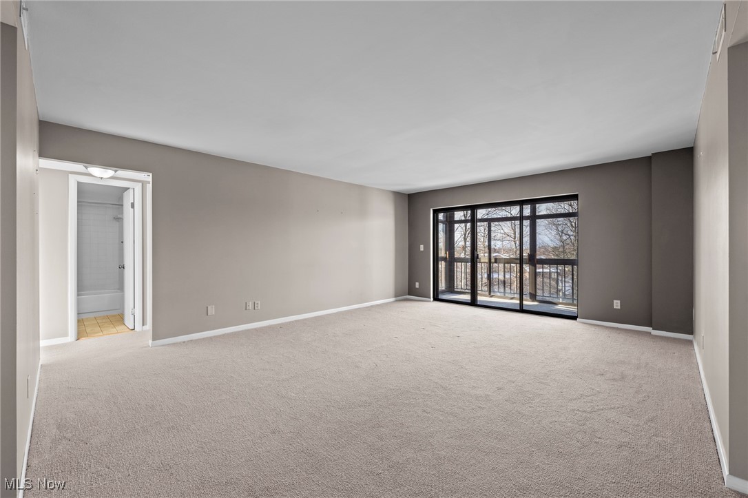 160 Fox Hollow Drive Mayfield Heights OH 44124