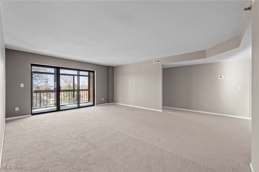 160 Fox Hollow Drive Mayfield Heights OH 44124