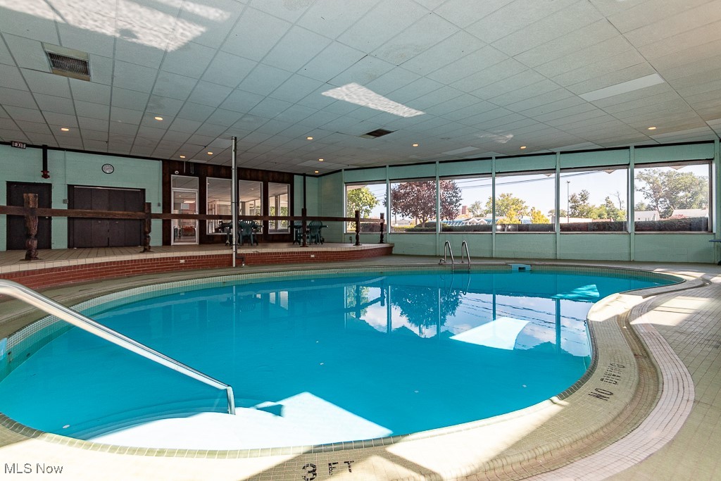 1480 Warren Road Lakewood OH 44107