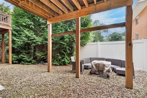 2 Grandview Drive Rocky River OH 44116