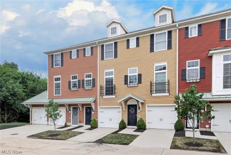 2 Grandview Drive Rocky River OH 44116