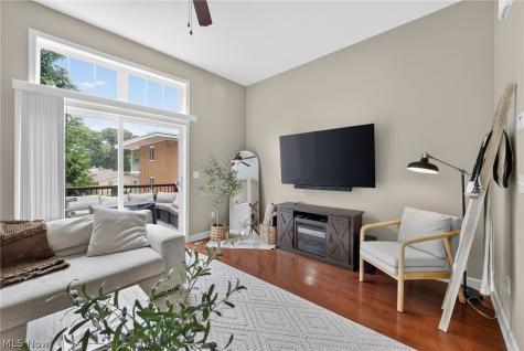 2 Grandview Drive Rocky River OH 44116