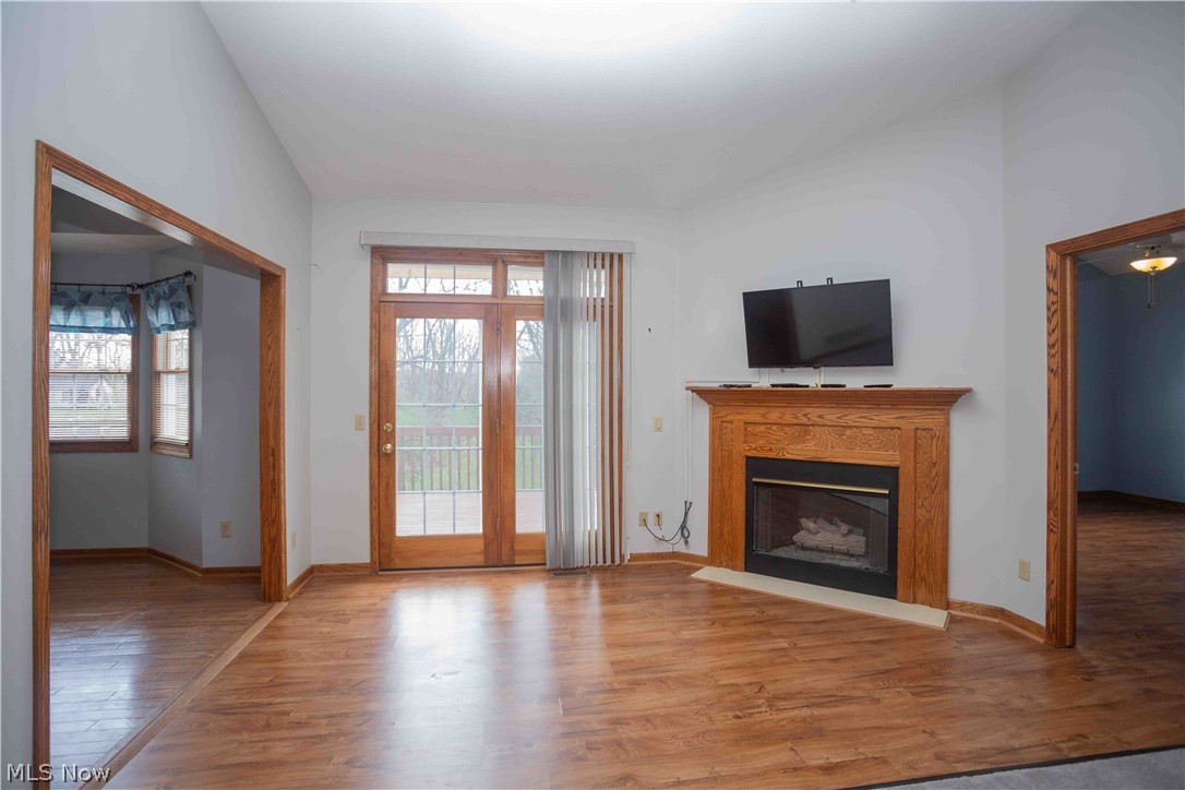 647 N Ridgecliff Street Tallmadge OH 44278