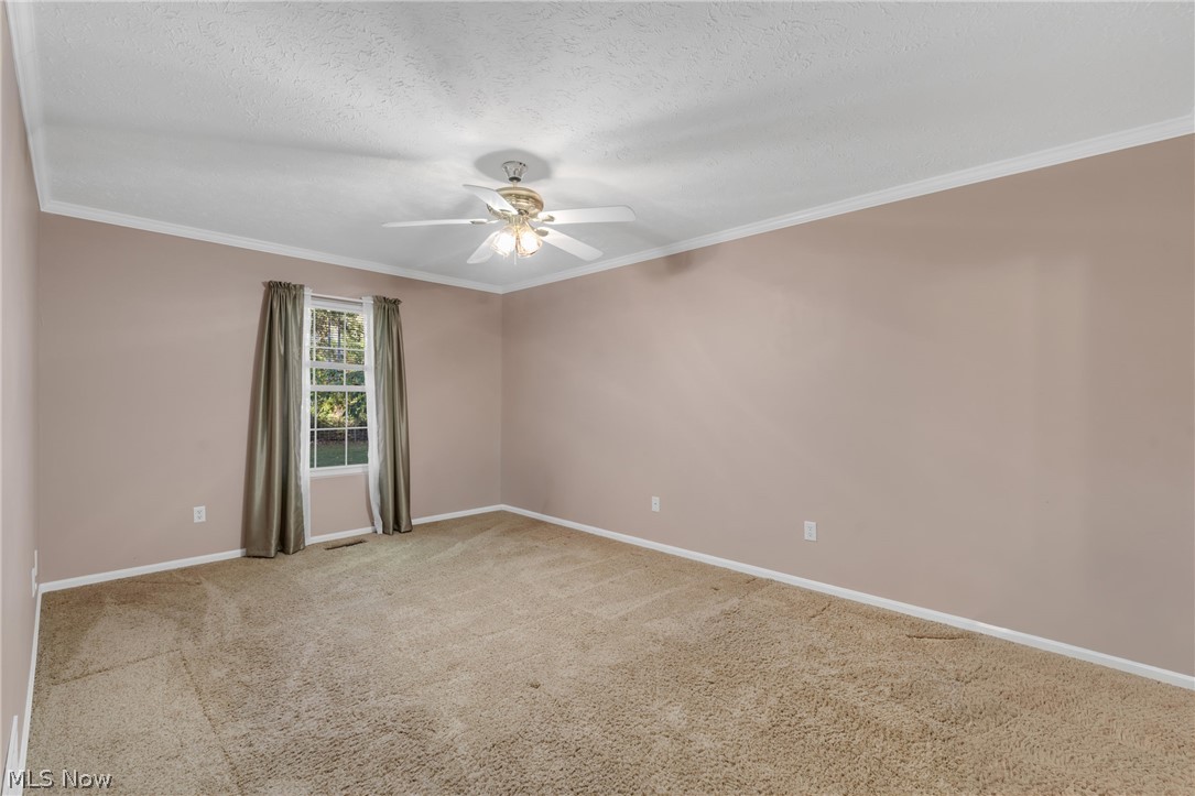 504 Heather Woods Drive Elyria OH 44035