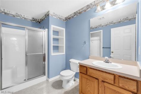 504 Heather Woods Drive Elyria OH 44035