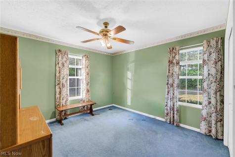504 Heather Woods Drive Elyria OH 44035