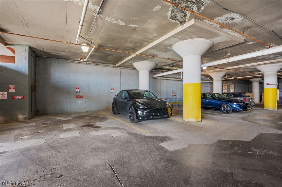 635 W Lakeside Avenue Cleveland OH 44113