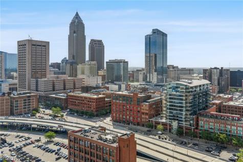 635 W Lakeside Avenue Cleveland OH 44113