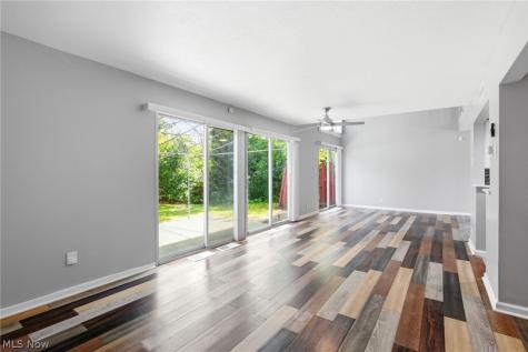 13 Sutton Place Shaker Heights OH 44120