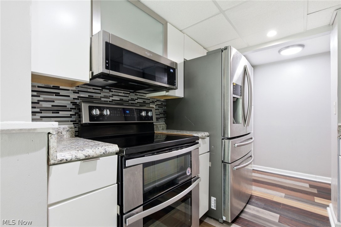 13 Sutton Place Shaker Heights OH 44120