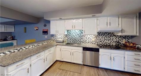 1939 Pine Drive Kent OH 44240