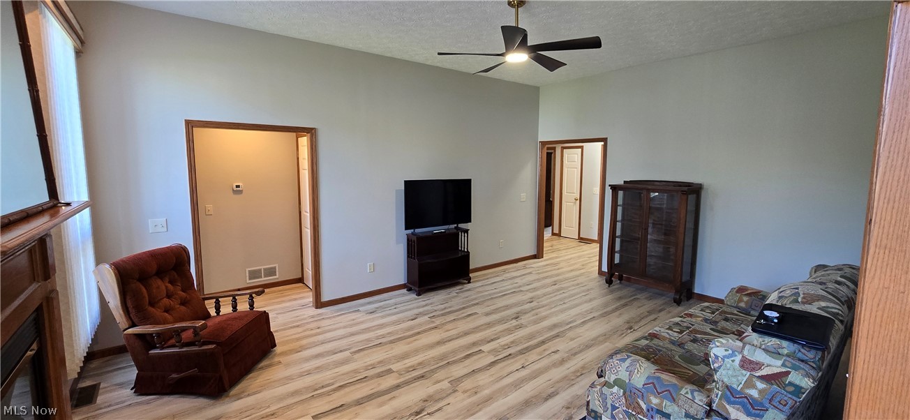 118 Gleneagle Drive Elyria OH 44035