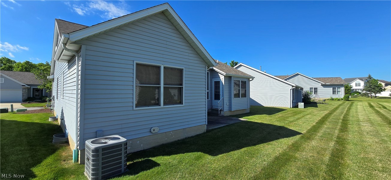 118 Gleneagle Drive Elyria OH 44035
