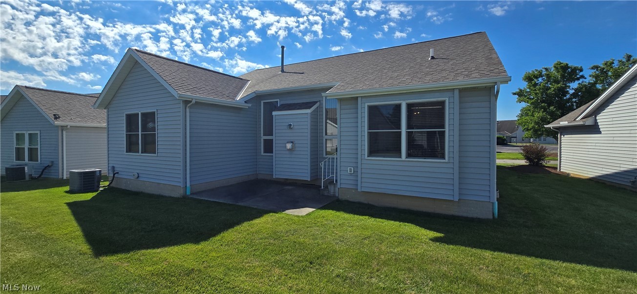 118 Gleneagle Drive Elyria OH 44035