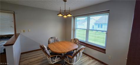 118 Gleneagle Drive Elyria OH 44035