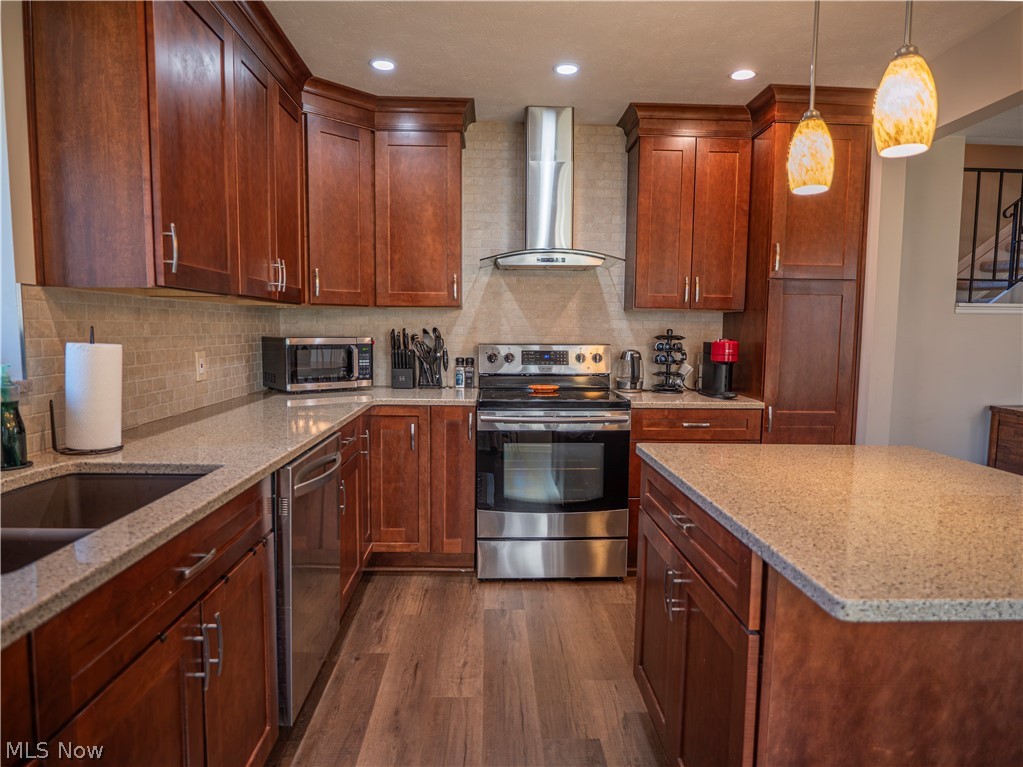 6878 W Fitzwater Road Brecksville OH 44141