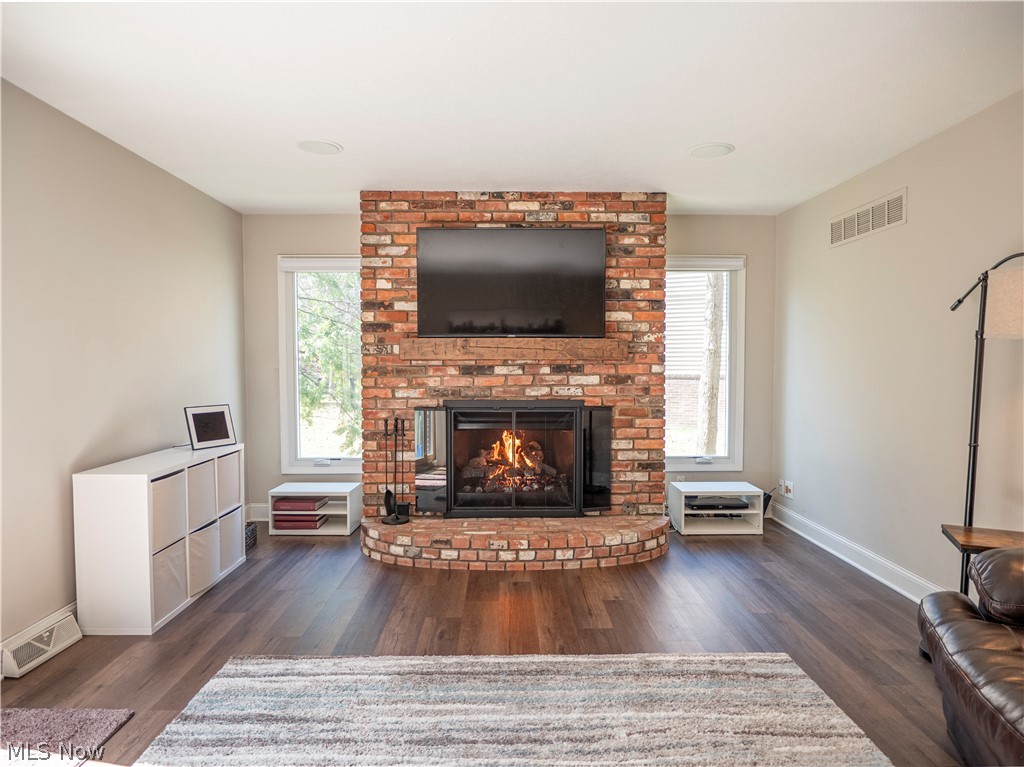 6878 W Fitzwater Road Brecksville OH 44141
