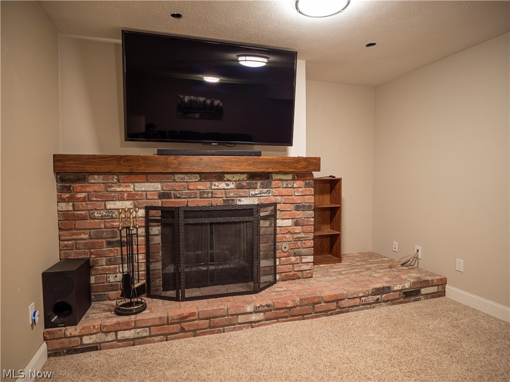 6878 W Fitzwater Road Brecksville OH 44141