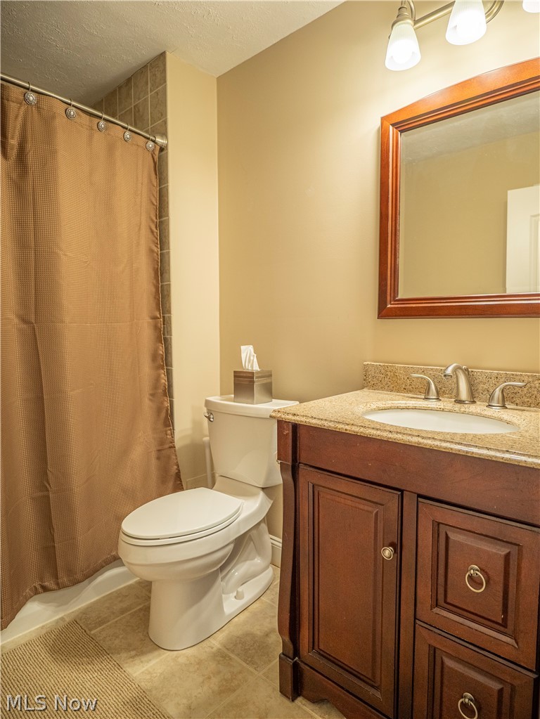 6878 W Fitzwater Road Brecksville OH 44141