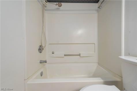 106 Maria Drive Bedford OH 44146