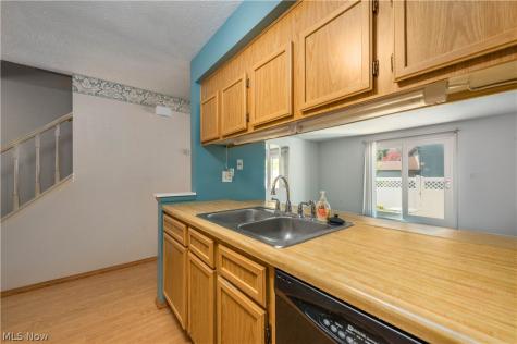 106 Maria Drive Bedford OH 44146