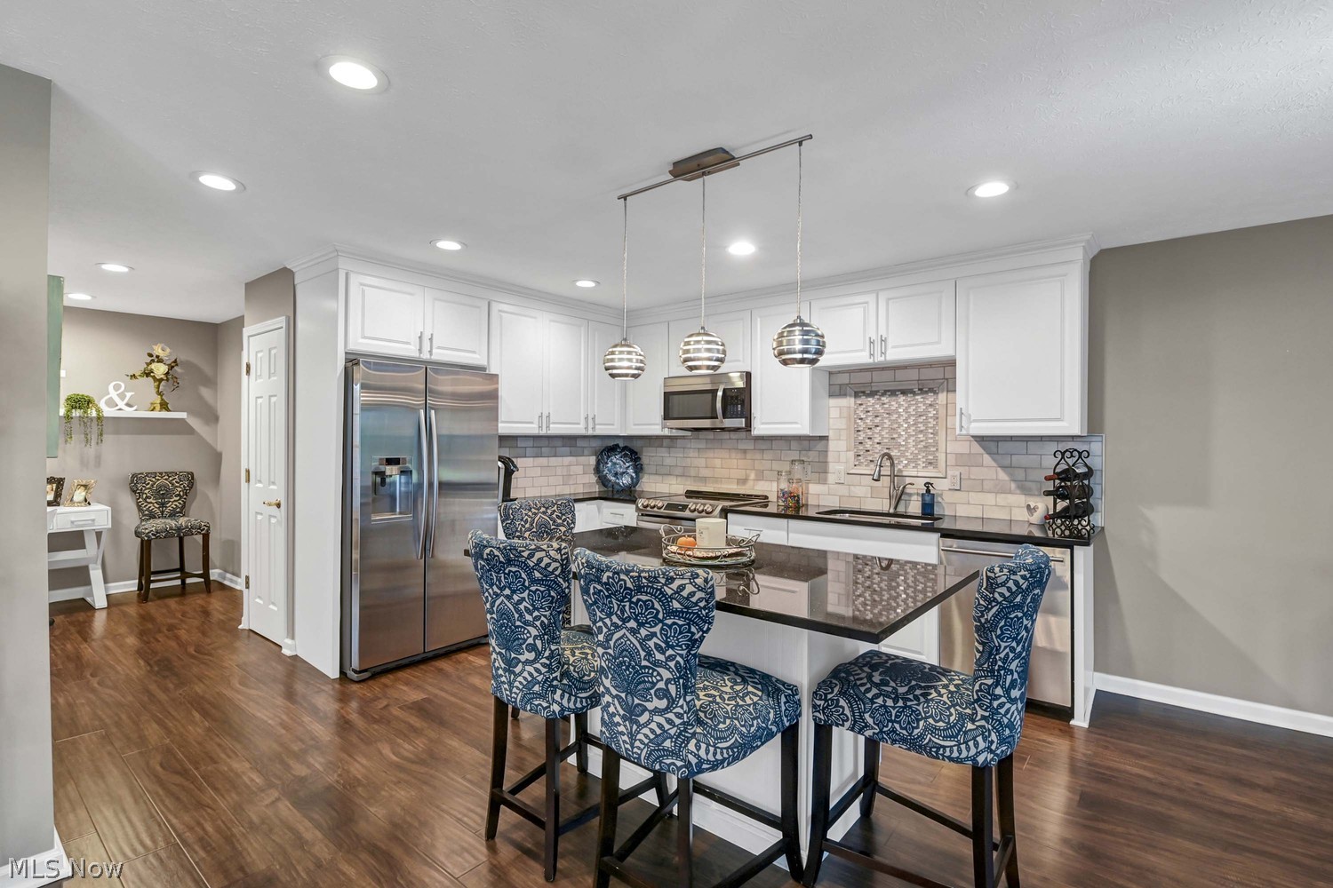 401 Bounty Way Avon Lake OH 44012
