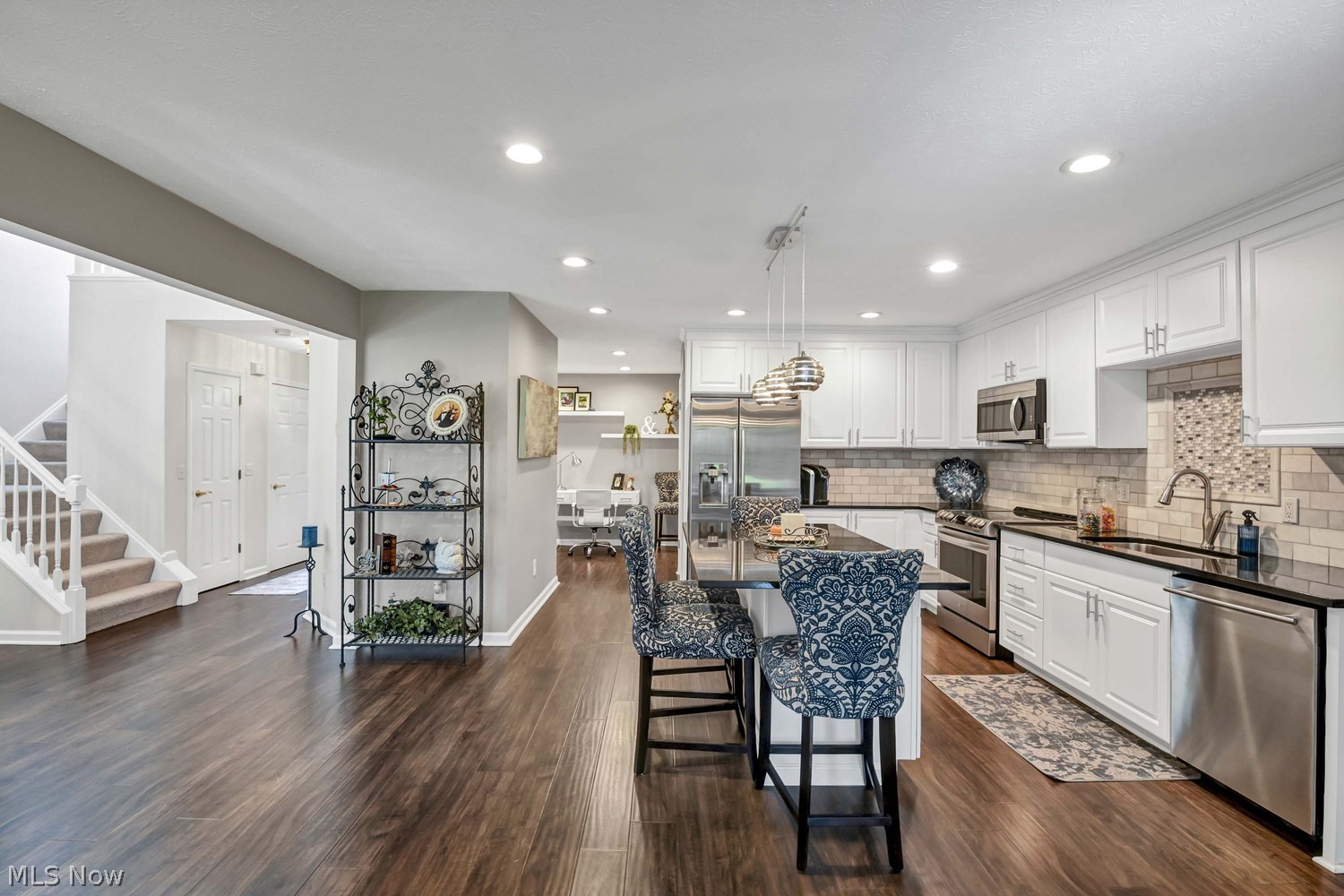 401 Bounty Way Avon Lake OH 44012