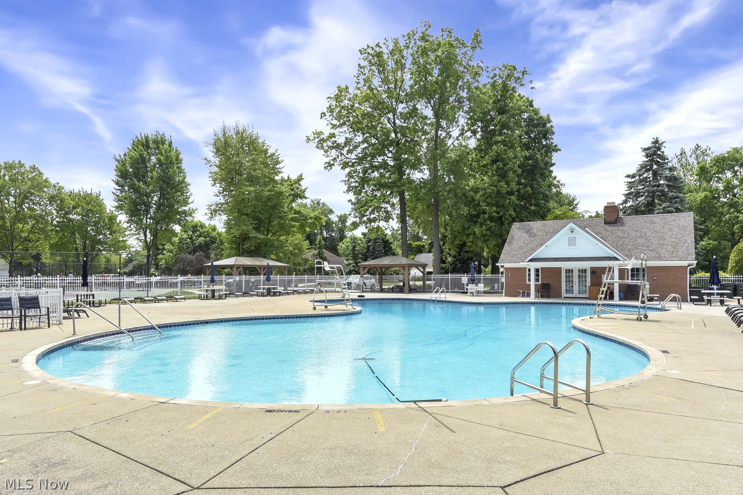 401 Bounty Way Avon Lake OH 44012