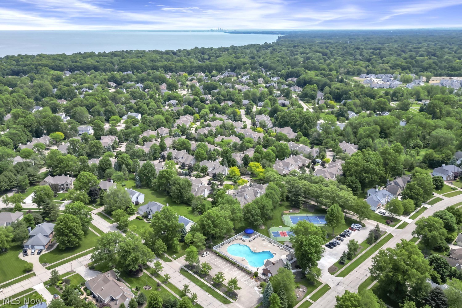 401 Bounty Way Avon Lake OH 44012