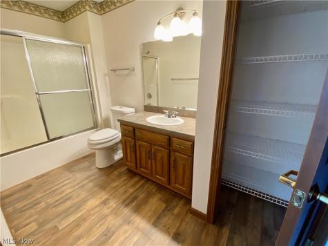 1578 Cape Cod Drive Mansfield OH 44904