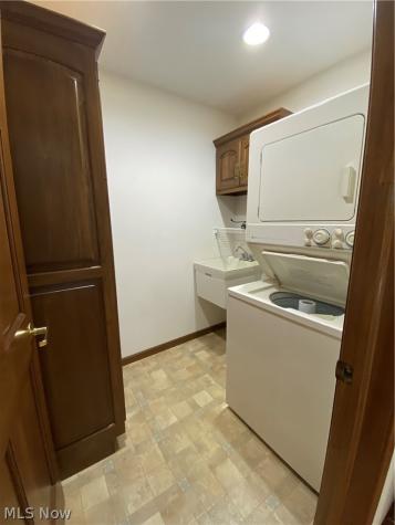1578 Cape Cod Drive Mansfield OH 44904