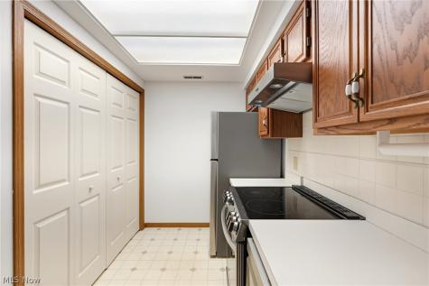 4286 Hunters Chase Lane Wooster OH 44691