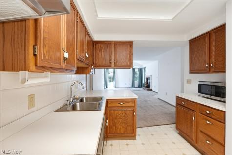 4286 Hunters Chase Lane Wooster OH 44691