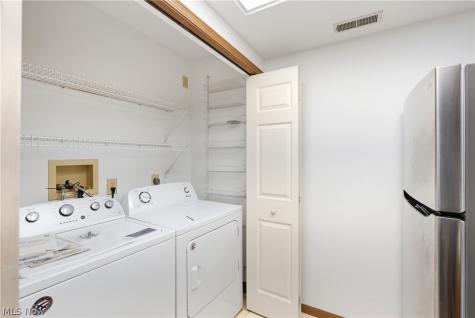 4286 Hunters Chase Lane Wooster OH 44691
